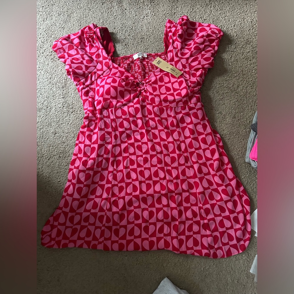 Madden NYC  nwt Adorable heart dress pink & red